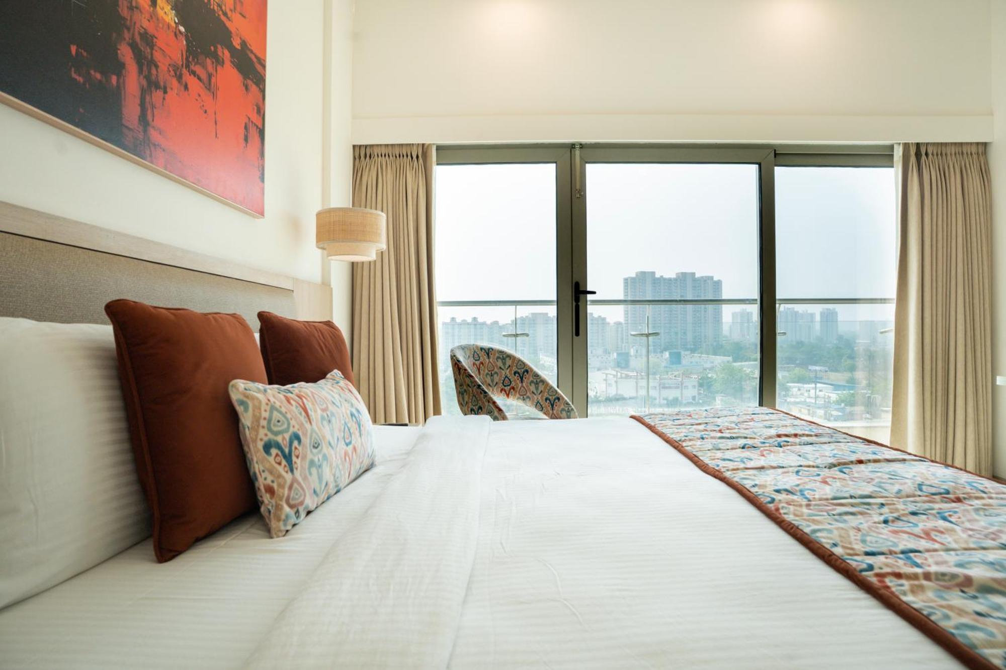 Ar Suites Klj Square Ґурґаон Екстер'єр фото
